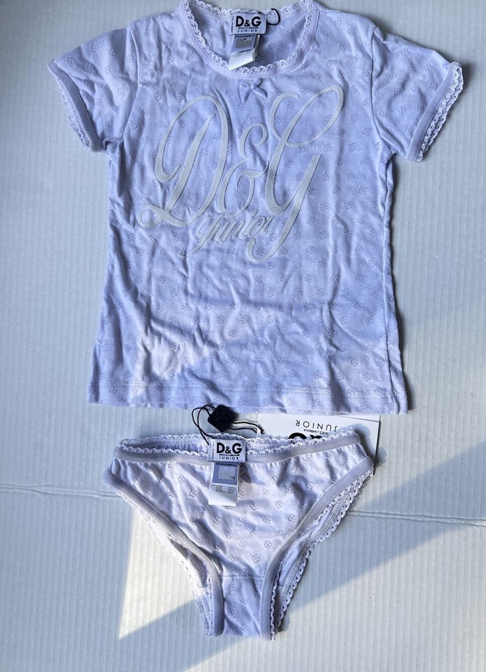 Dolce& Gabbana set of girl’s briefs size and top size 5 Come In Boxes New